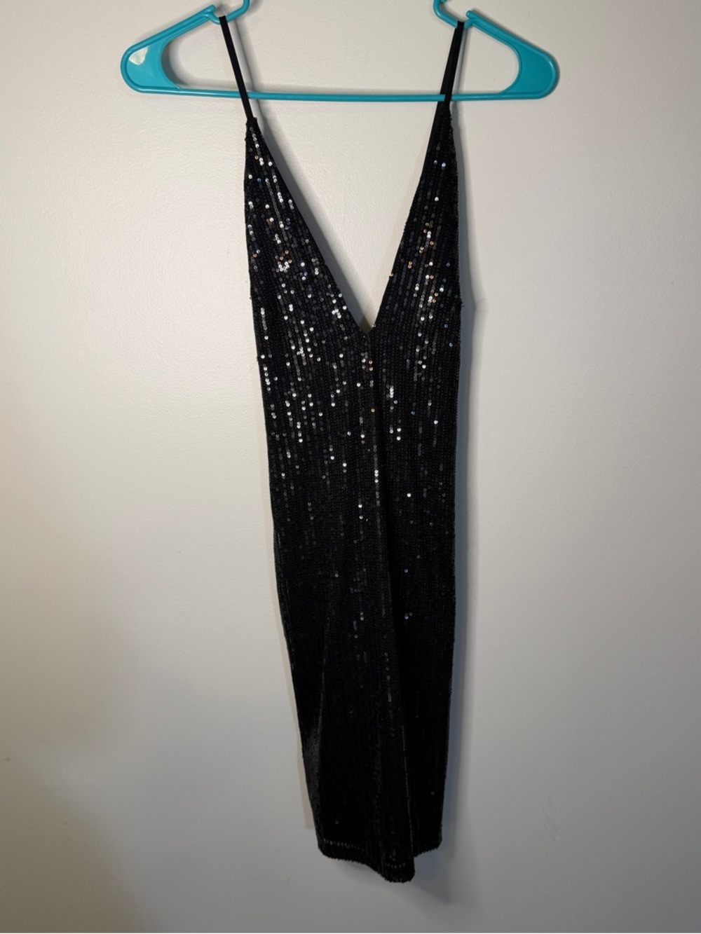Bozzolo spagetti strap v neck black lined sequin mini short dress womens  size M